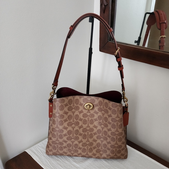 Coach Willow Shoulder Bag EUC Signature Tan/Rust - Picture 1 of 6